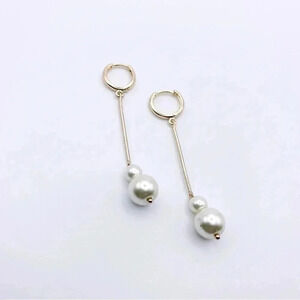 Long Dangle Earrings with Pearl
